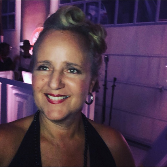 Welcome to my Posh closet! 🥰 - Picture 2 of 8